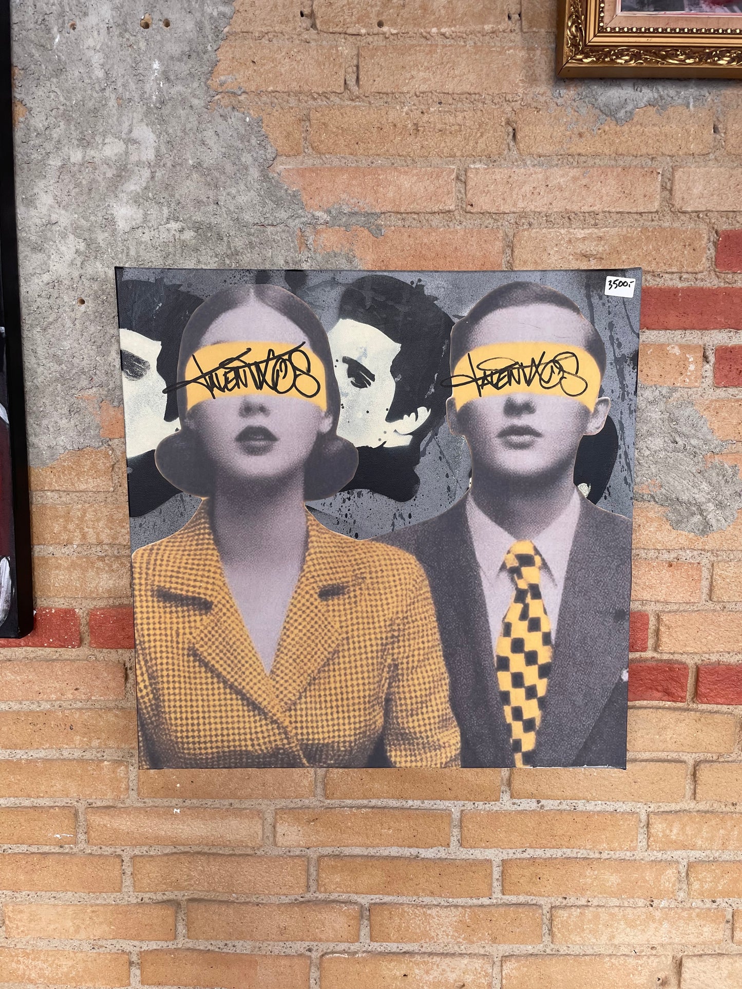 BLIND LOVE
